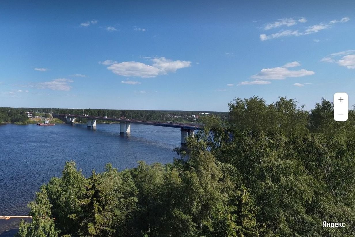 Разводка ладожского моста