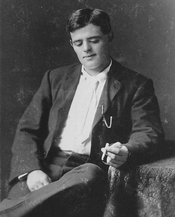 Джек лондон американский писатель. Жена джека лондона бэсси маддерн. Джек лондон. Джек лондон. Джек лондон портрет.