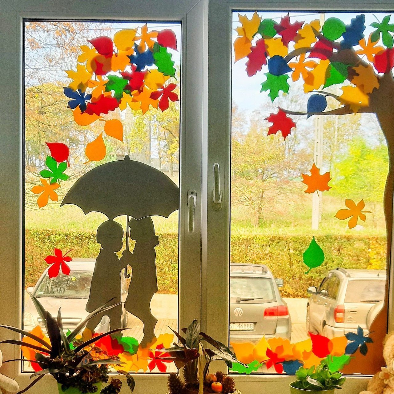 Оформление коридора в детском саду осень